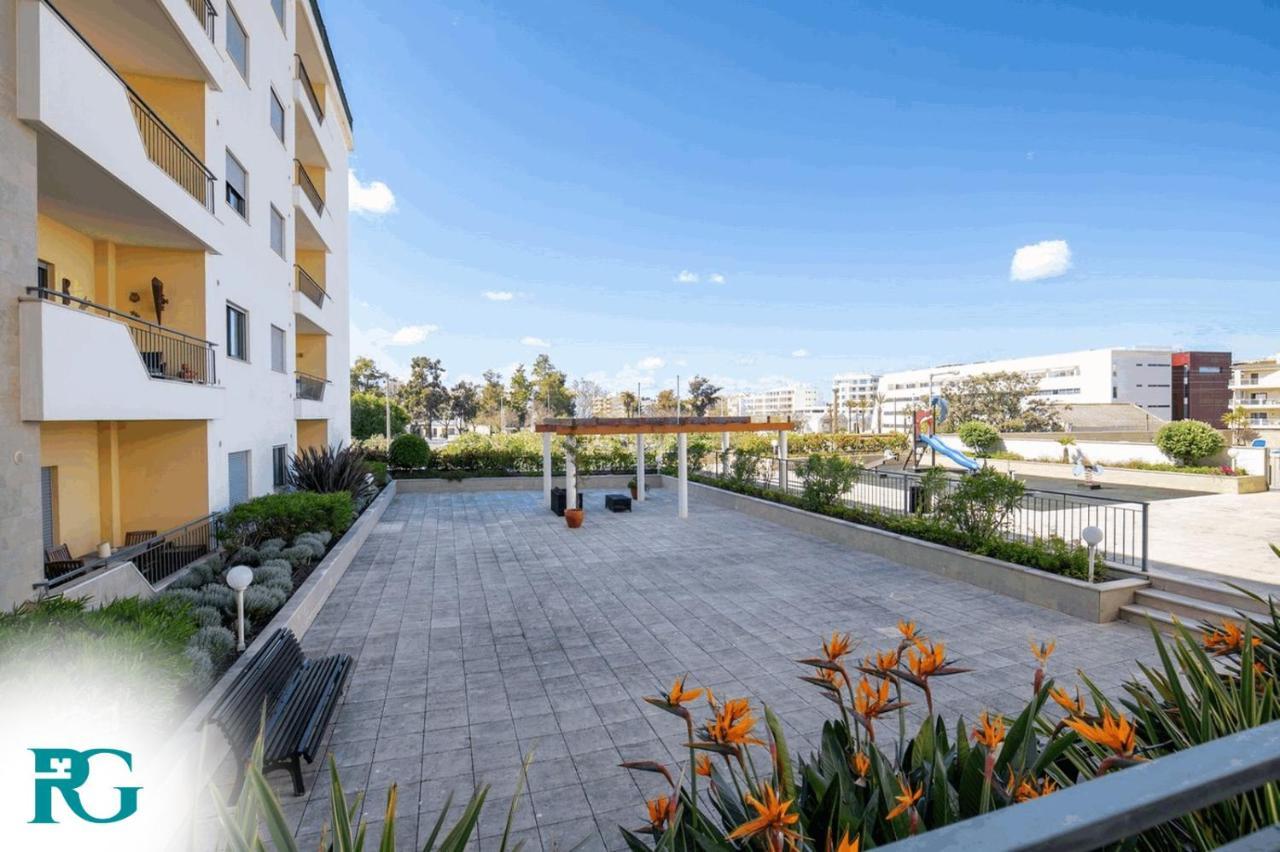 Apartment With Pools And Parking #1934 Lagos
