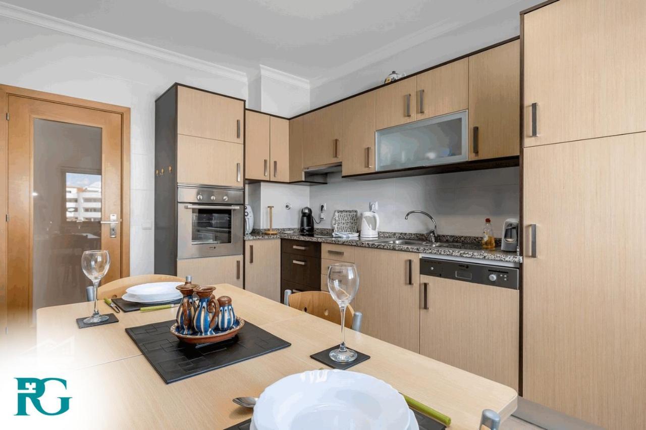 Apartamento With Pools And Parking #1934 *