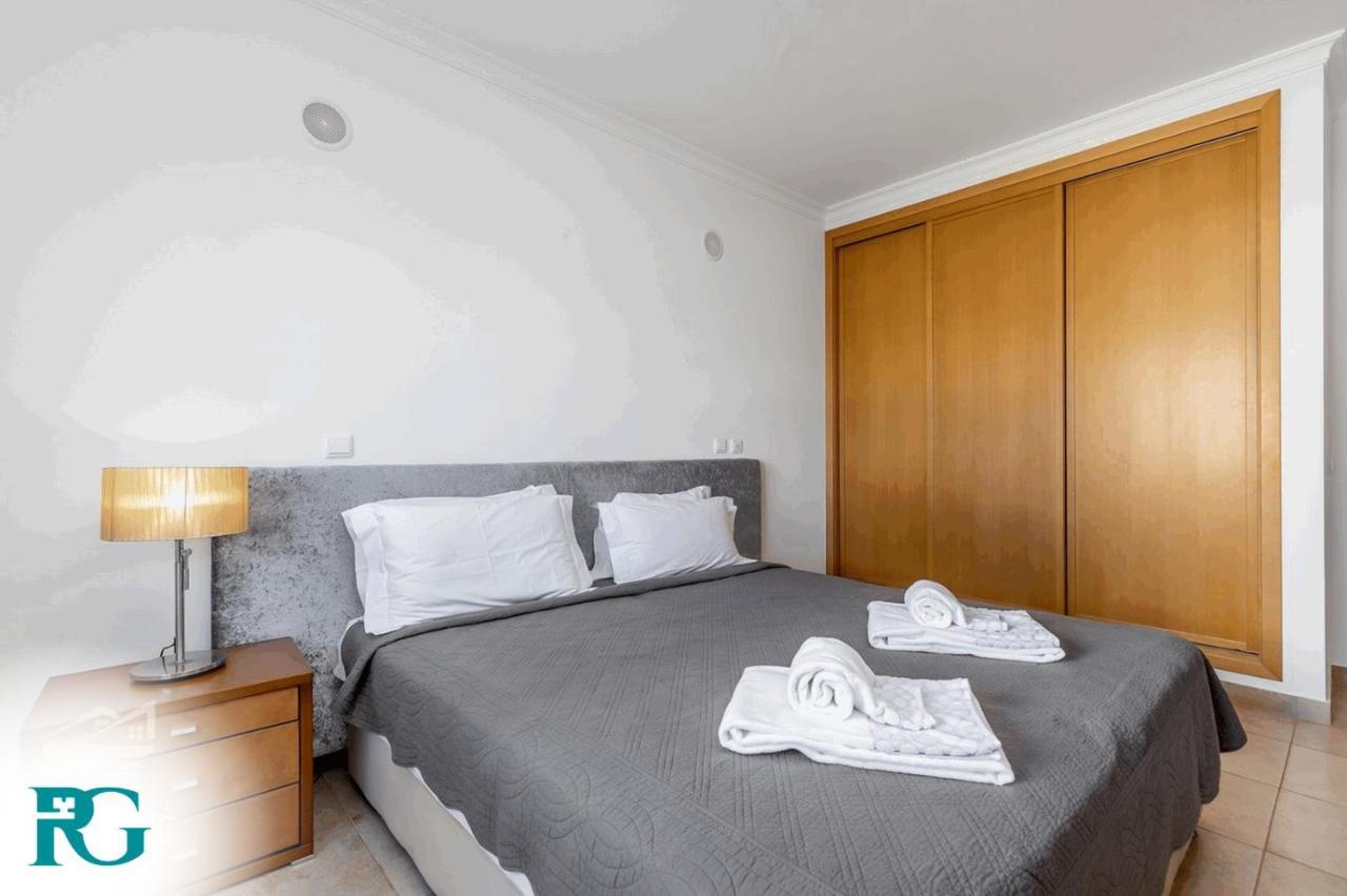 Apartamento With Pools And Parking #1934 *